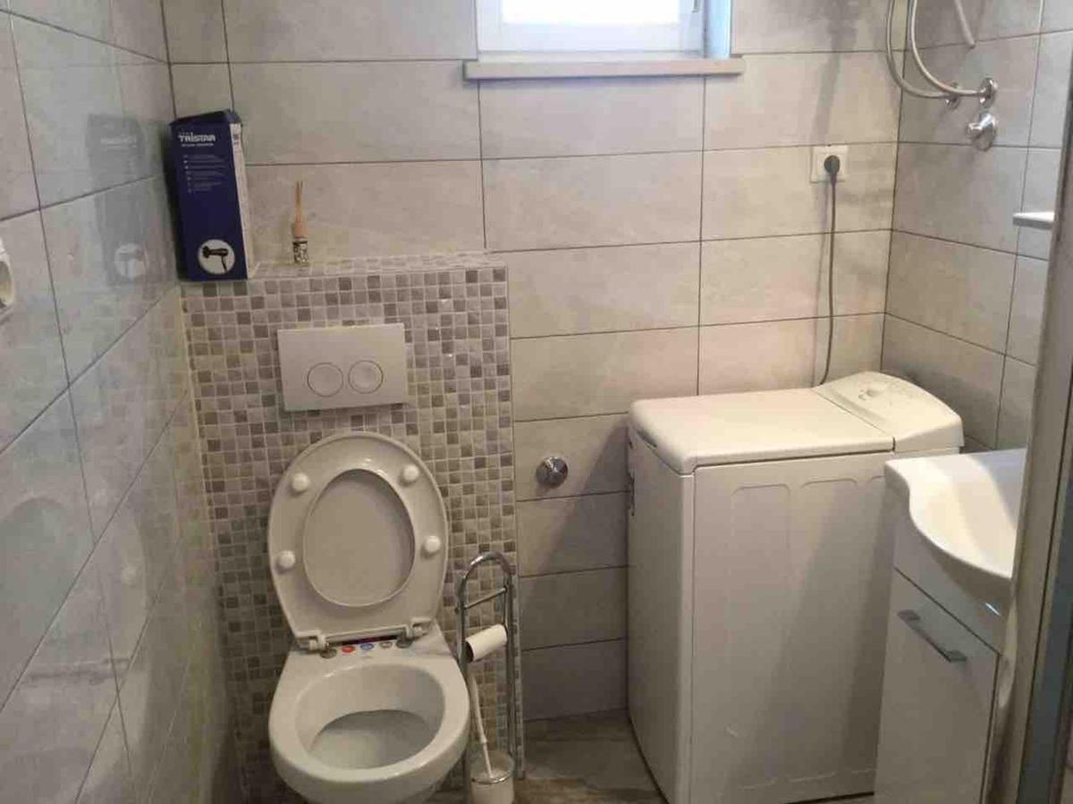 Apartment Arnie Njivice Extérieur photo